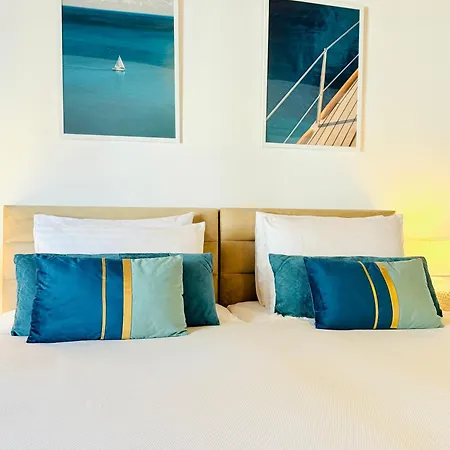 La Vista - 5 Bds, 2 Private Swimming Pools, Stunning Sea Views Only 10 Minutes From Corfu Town's Centre Villa Gouvia
