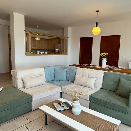 Villa La Vista - 5 Bds, 2 Private Swimming Pools, Stunning Sea Views Only 10 Minutes From Corfu Town's Centre